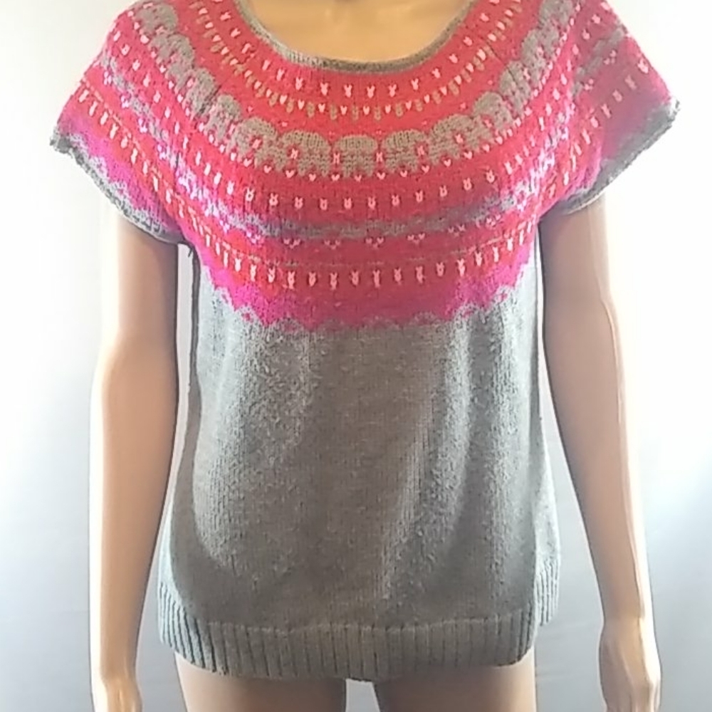 MODA INTERNATIONAL Pink Red and Gray Wool Sweater
